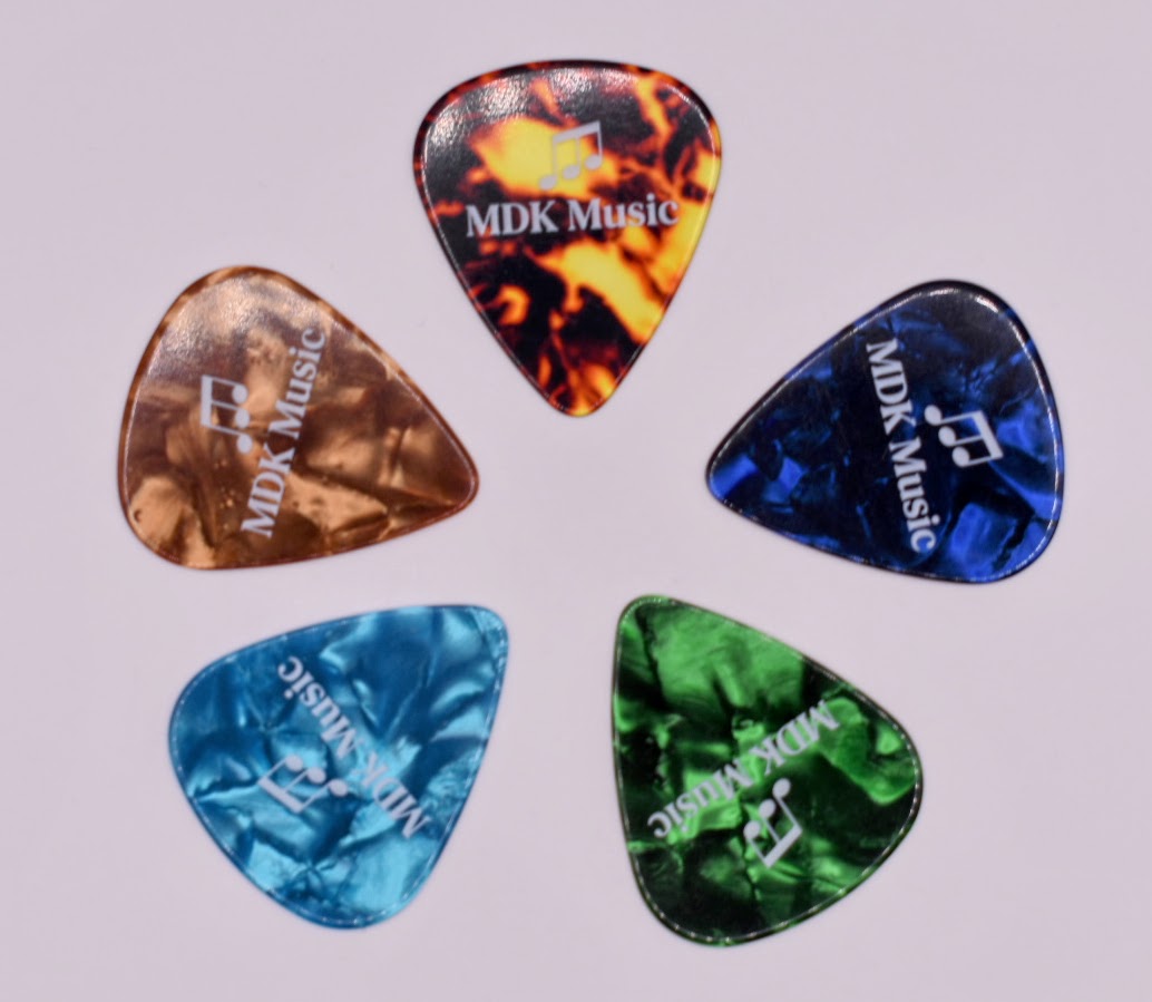 Guitar Picks – 30 Pack (0.71mm Medium) – Celluloid, Assorted Colors